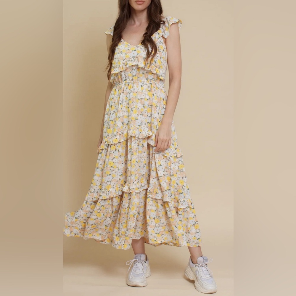 Floral Dress Size Large - Midi dress with ruffle details and yellow flowers